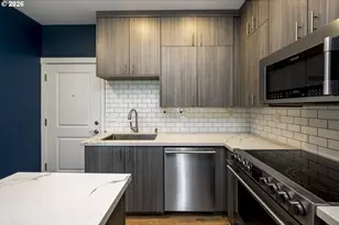 5321 NE Irving St, Portland, OR 97213 - Photo 12