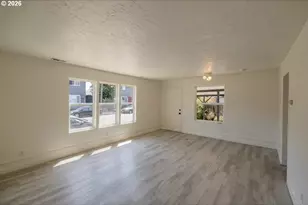 925 21st Ave SW, Albany, OR 97321 - Photo 6