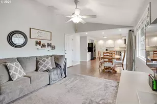 4887 Kewanna Ct, Salem, OR 97305 - Photo 18