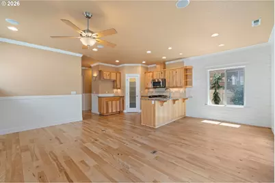 6114 NE 80th Ct, Vancouver, WA 98662 - Photo 8