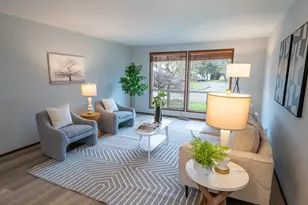 11481 SE Falbrook Dr, Clackamas, OR 97015 - Photo 6