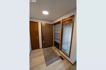 11481 SE Falbrook Dr, Clackamas, OR 97015 - Photo 4