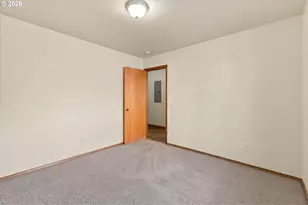 5419 N Yale St, Portland, OR 97203 - Photo 18