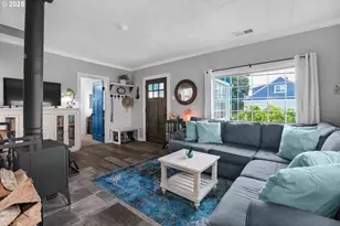 820 12th Ave, Seaside, OR 97138 - Photo 10