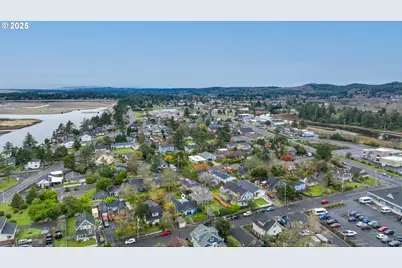 820 12th Ave, Seaside, OR 97138 - Photo 42