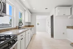 1307 N Kilpatrick St, Portland, OR 97217 - Photo 12