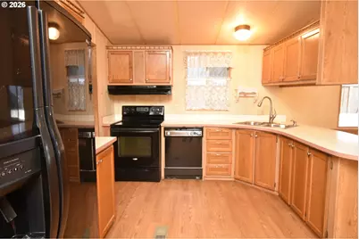 16368 SE 135th Ave #10, Clackamas, OR 97015 - Photo 14