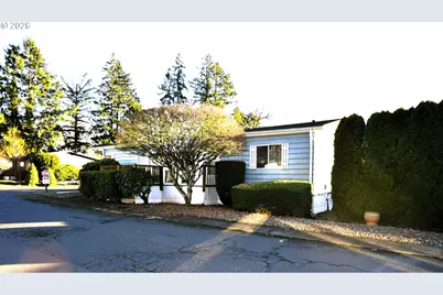 16368 SE 135th Ave #10, Clackamas, OR 97015 - Photo 2