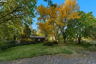 327 Powell Rd, Milton-Freewater, OR 97862 - Photo 40