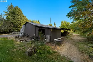 327 Powell Rd, Milton-Freewater, OR 97862 - Photo 12