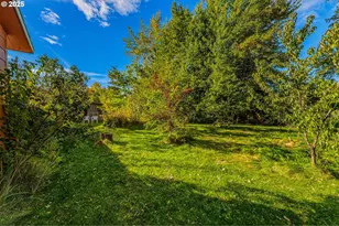 327 Powell Rd, Milton-Freewater, OR 97862 - Photo 6