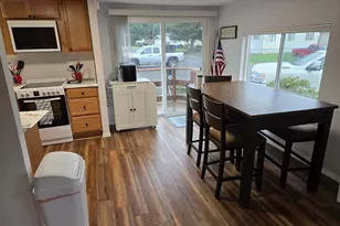 624 S Dolphin St S, Rockaway Beach, OR 97136 - Photo 6