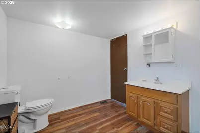 624 S Dolphin St S, Rockaway Beach, OR 97136 - Photo 12