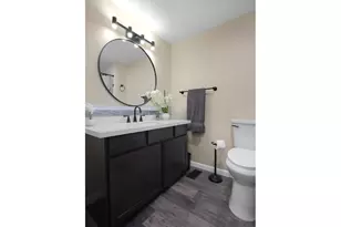 15928 NE Rose Pkwy, Portland, OR 97230 - Photo 16