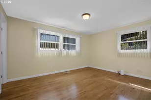 15928 NE Rose Pkwy, Portland, OR 97230 - Photo 12