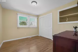 15928 NE Rose Pkwy, Portland, OR 97230 - Photo 14