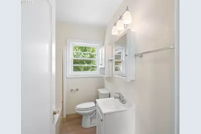 11525 SE 32nd Ave, Milwaukie, OR 97222 - Photo 10