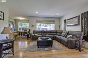 1175 NE Irene Ct, Hillsboro, OR 97124 - Photo 8