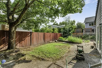 1175 NE Irene Ct, Hillsboro, OR 97124 - Photo 28