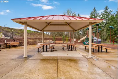 16719 SW Beemer Ln, Portland, OR 97224 - Photo 40