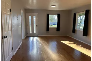 1335 7th St, Florence, OR 97439 - Photo 6