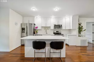 5812 N Syracuse St, Portland, OR 97203 - Photo 12