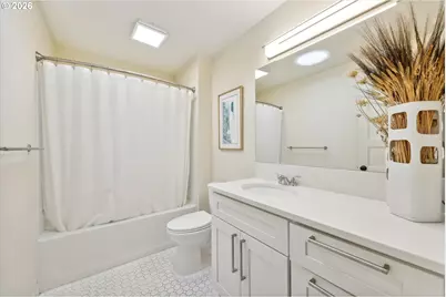 5812 N Syracuse St, Portland, OR 97203 - Photo 28