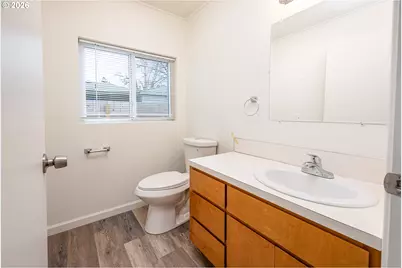 1305 S 2nd St, Lebanon, OR 97355 - Photo 30