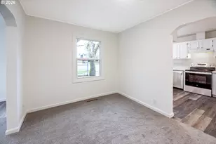 1305 S Second St, Lebanon, OR 97355 - Photo 6