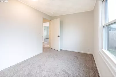 1305 S 2nd St, Lebanon, OR 97355 - Photo 24