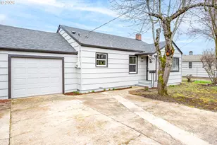 1305 S Second St, Lebanon, OR 97355 - Photo 2