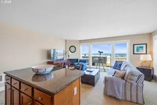 300 N Pacific St, Rockaway Beach, OR 97136 - Photo 16