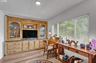 1601 Rhododendron Dr, Florence, OR 97439 - Photo 10