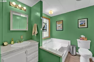 1601 Rhododendron Dr, Florence, OR 97439 - Photo 24