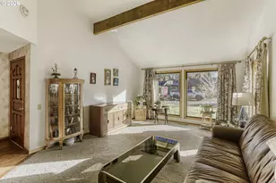 4087 SE Spring St, Hillsboro, OR 97123 - Photo 8