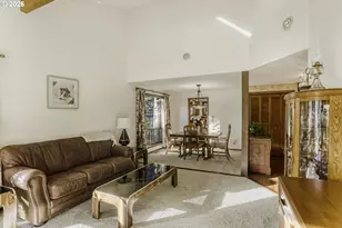 4087 SE Spring St, Hillsboro, OR 97123 - Photo 10