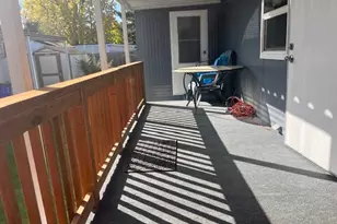 16901 SE Division St, Portland, OR 97236 - Photo 16