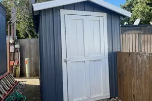 16901 SE Division St, Portland, OR 97236 - Photo 18