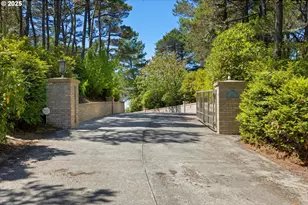 7088 NW Pacific Coast Hwy, Seal Rock, OR 97376 - Photo 2