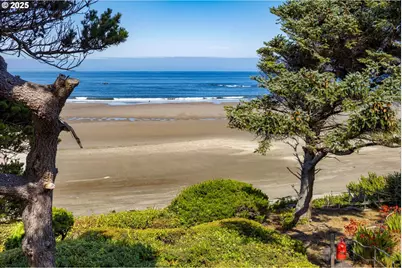 7088 NW Pacific Coast Hwy, Seal Rock, OR 97376 - Photo 36