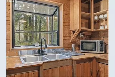 78506 Highway 53, Seaside, OR 97138 - Photo 22
