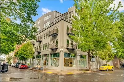 725 NW Flanders St #304, Portland, OR 97209 - Photo 1