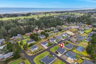 1054 Picture Pl, Gearhart, OR 97138 - Photo 44