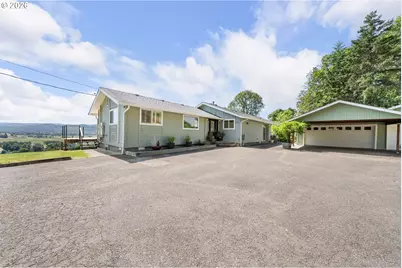 1007 Black Oak Dr, Roseburg, OR 97471 - Photo 4