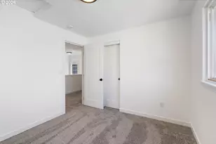 18400 SE 16th St, Vancouver, WA 98683 - Photo 36