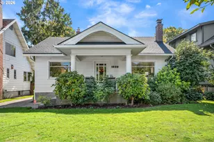 1030 NE Floral Pl, Portland, OR 97232 - Photo 2