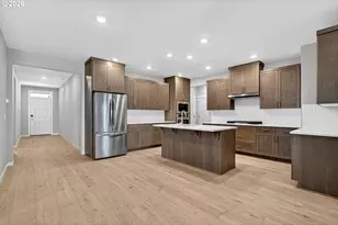 16932 SW Lorikeet Ln, Beaverton, OR 97007 - Photo 18
