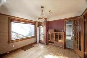 3880 NE Wistaria Dr, Portland, OR 97212 - Photo 16