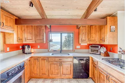 355 Horizon Hill Rd, Yachats, OR 97498 - Photo 12