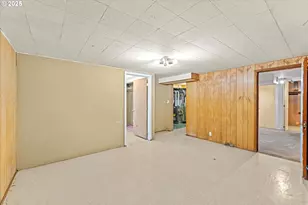 5118 N Yale St, Portland, OR 97203 - Photo 14